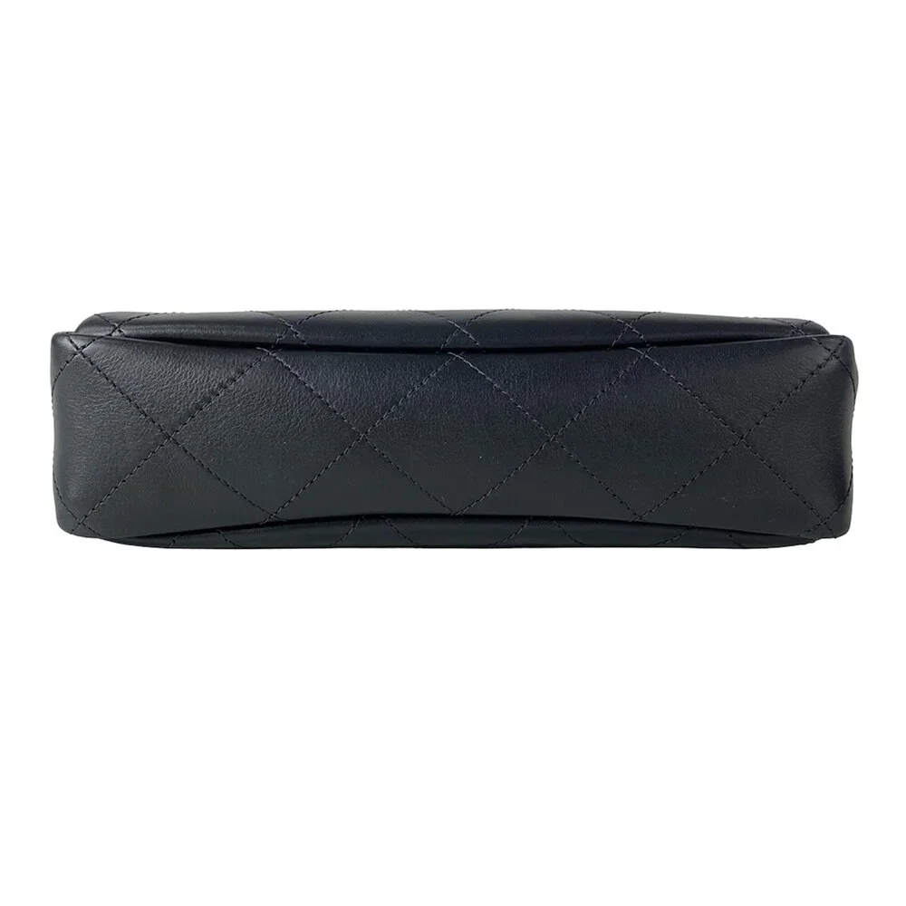 Chanel Matelasse Shoulder Bag AS6255